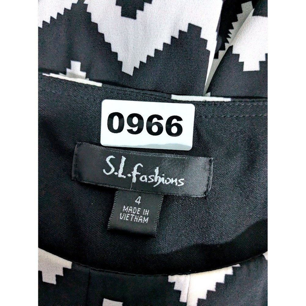 St Fashions Womens Black  4 White Chevron Zig‎ Zag Sleeveless Fit Flare  Dress - Picture 10 of 10